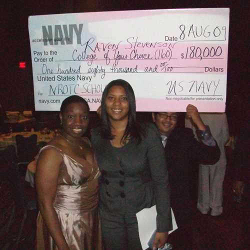 NAVY awards NROTC Scholarships to students at NBDPA Conference